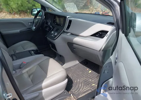 2018 Toyota Sienna Le 8 Passenger из США, поврежденный, VIN 5TDKZ3DCXJS937540